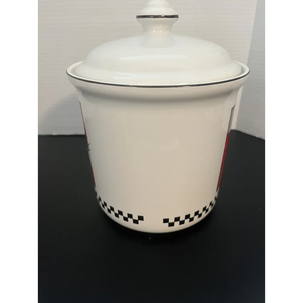 1993 Warner Bros Inc. Bugs Bunny Ceramic Cookie Jar